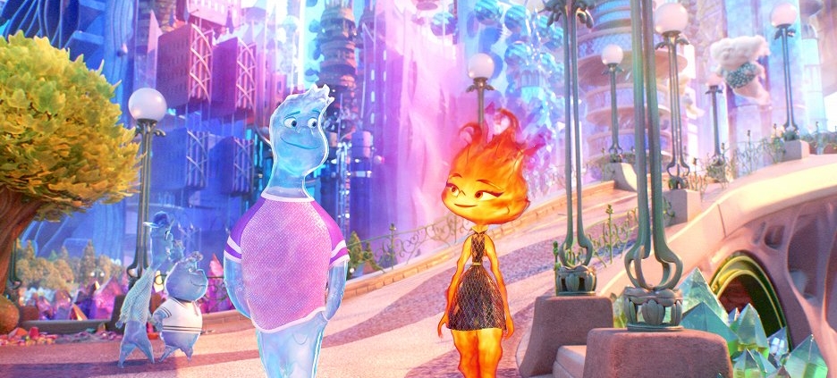 MEZI ŽIVLY- film Kino Varšava