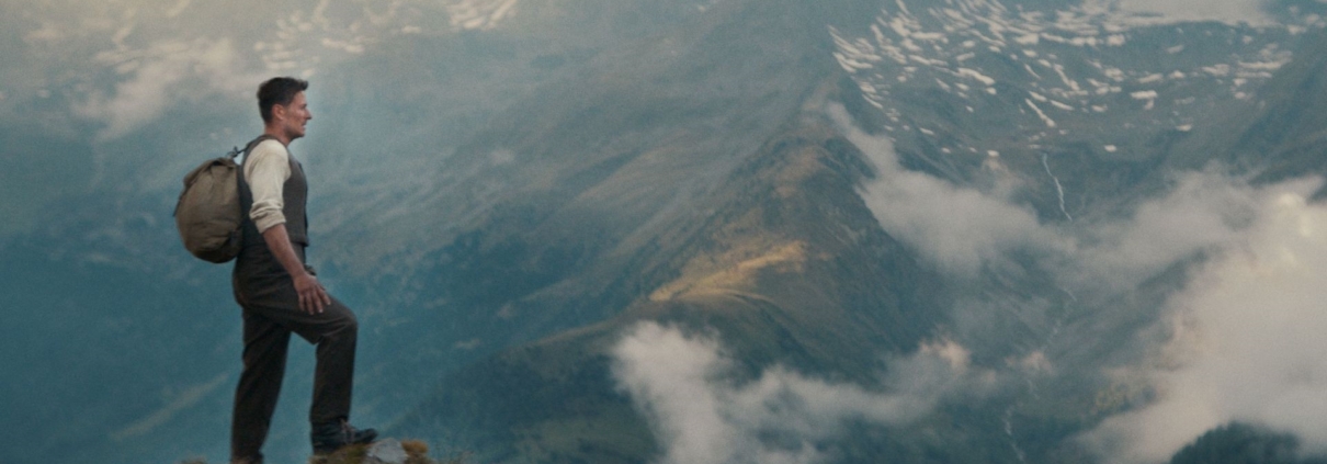 CELÝ ŽIVOT - film Kino Varšava