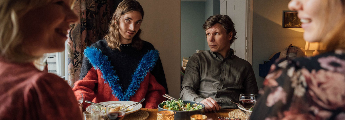 ČTYŘI MALÍ DOSPĚLÍ *FILMOVÝ KLUB - film Kino Varšava